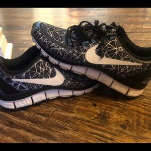 Women’s shoes